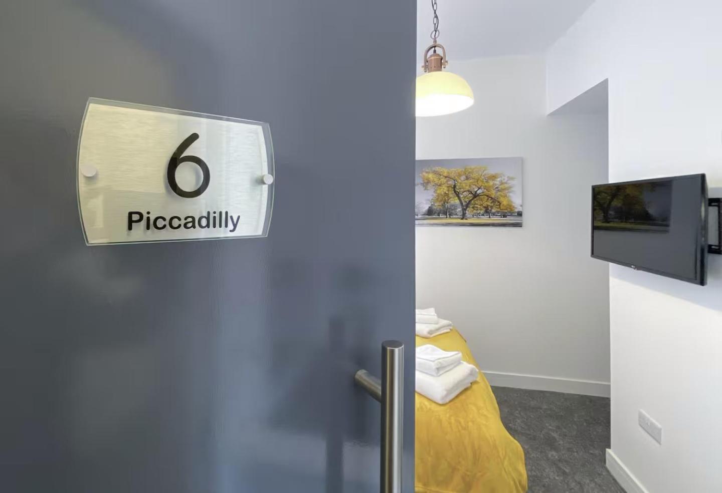 Piccadilly By Pureserviced Plymouth Zewnętrze zdjęcie